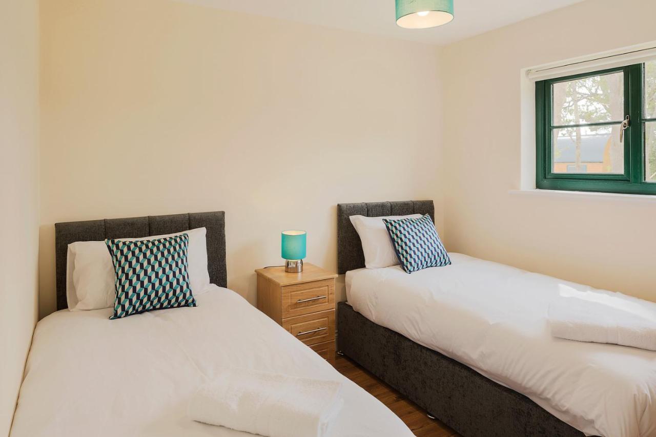 Oakwell Holiday Village Ramelton Exterior foto